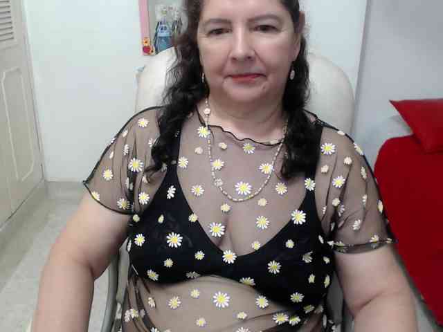 leonela-68 webcam