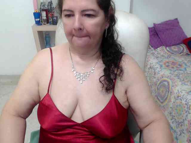 leonela-68 webcam
