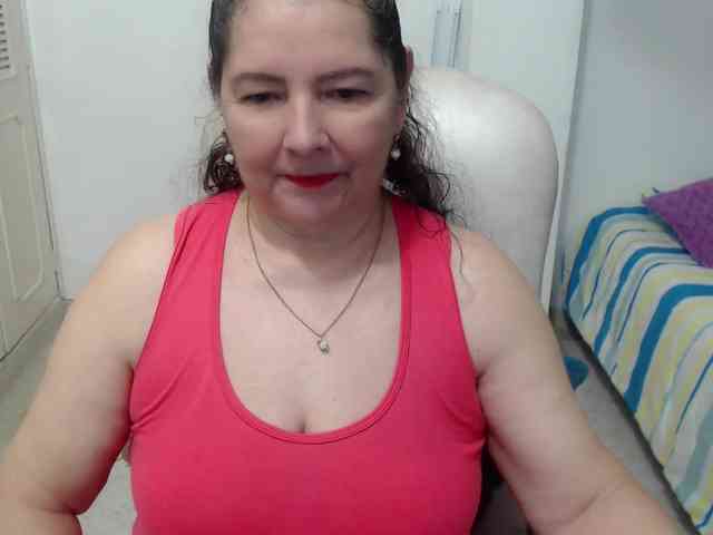 leonela-68 webcam