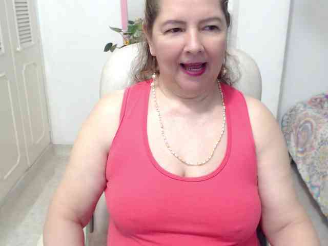 leonela-68 webcam