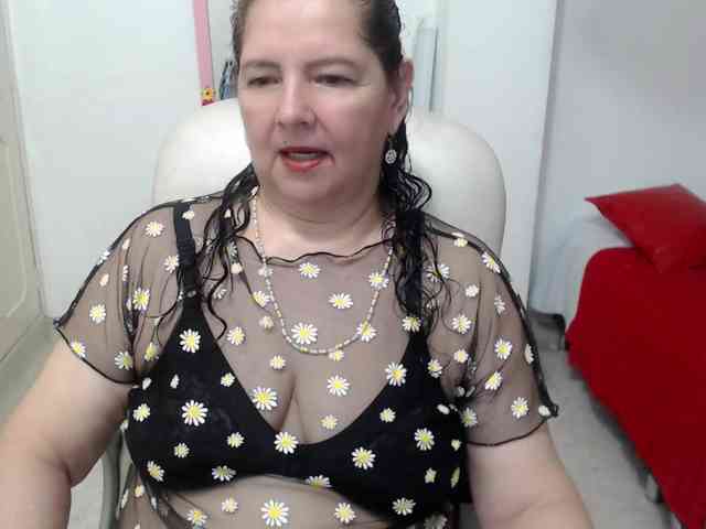 leonela-68 webcam
