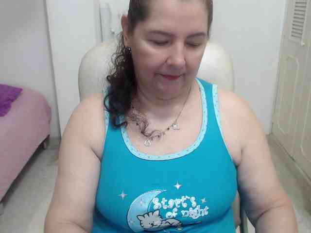 leonela-68