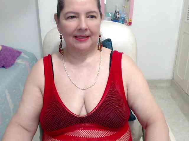 leonela-68 webcam