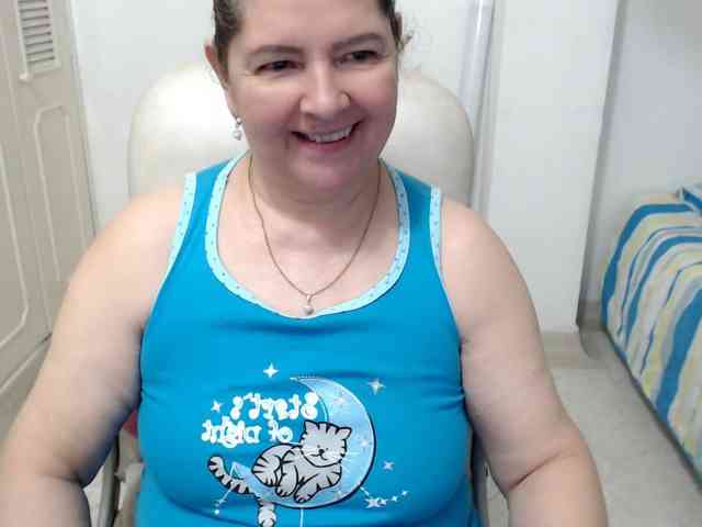 leonela-68 webcam
