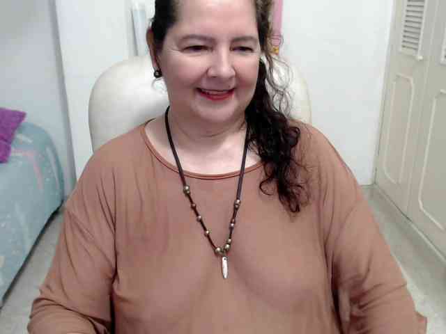leonela-68 webcam