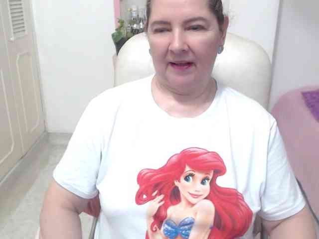 leonela-68