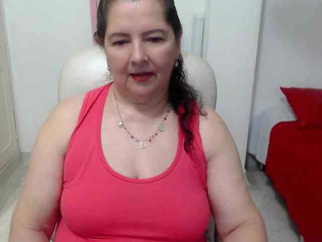 leonela-68 webcam