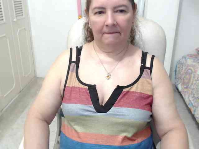 leonela-68 webcam