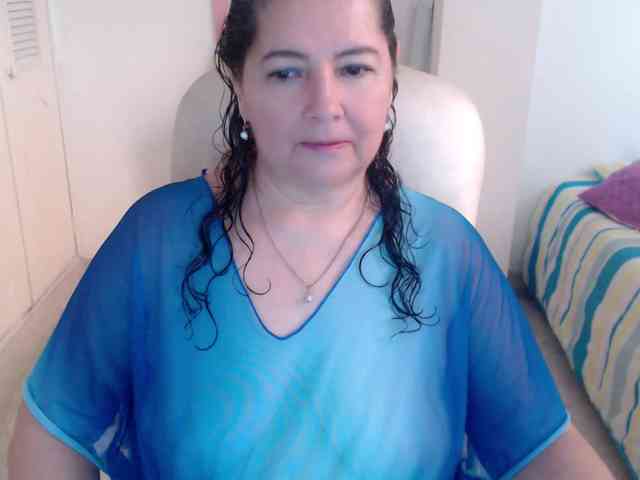 leonela-68 webcam