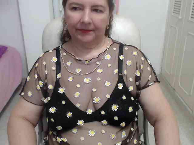 leonela-68 webcam