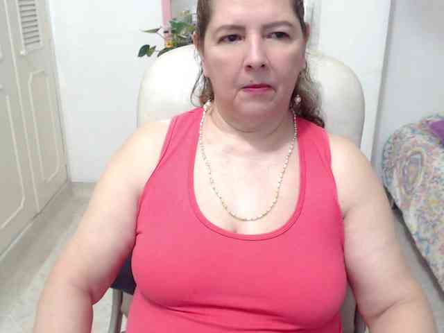 leonela-68 webcam