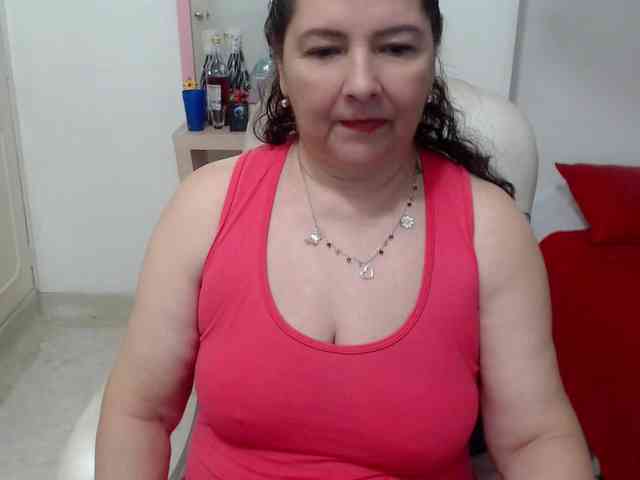leonela-68 webcam