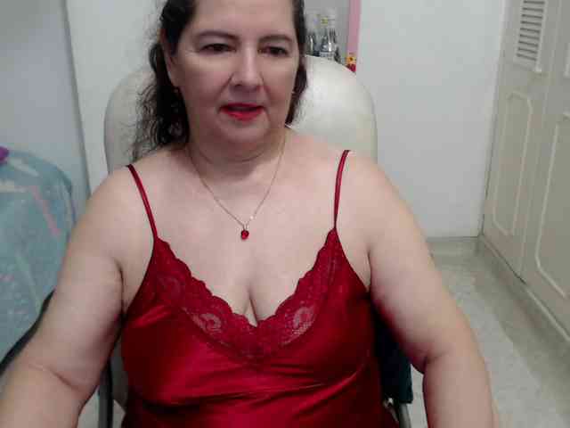 leonela-68 webcam