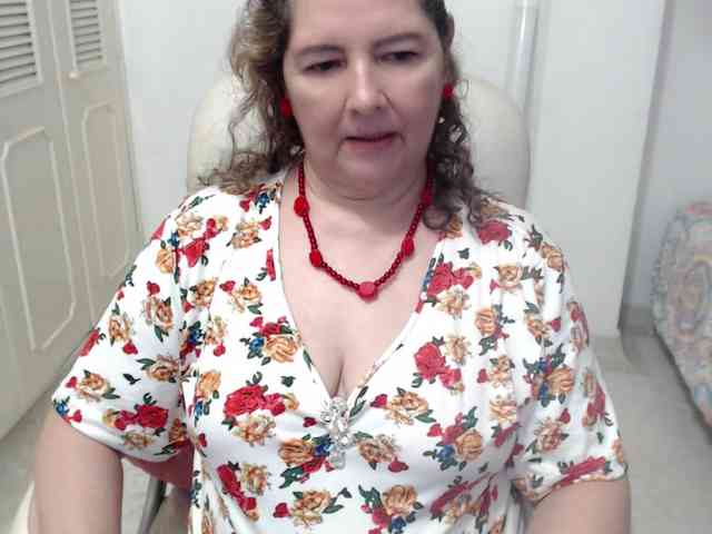 leonela-68 leonela-68