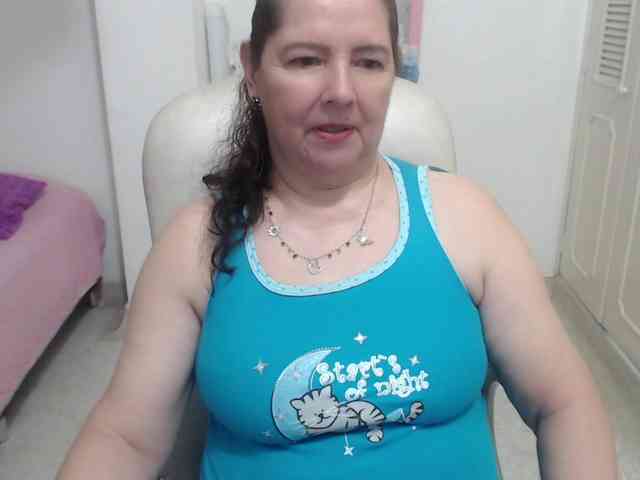 leonela-68 webcam