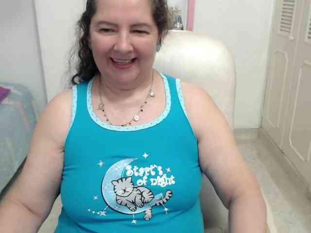 leonela-68 webcam