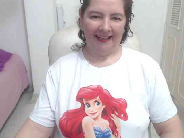 leonela-68 webcam