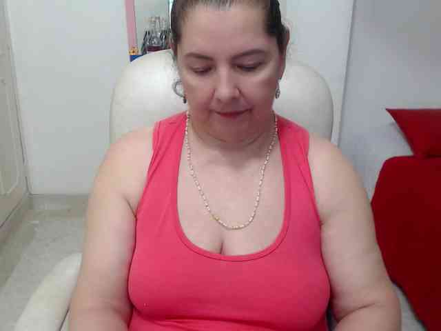 leonela-68 webcam