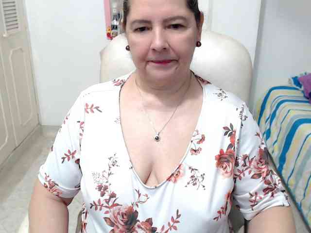leonela-68 leonela-68