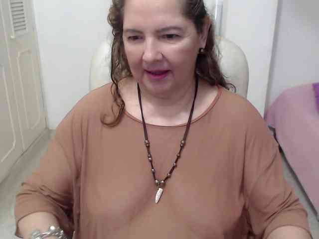 Leonela-68 - Girl 