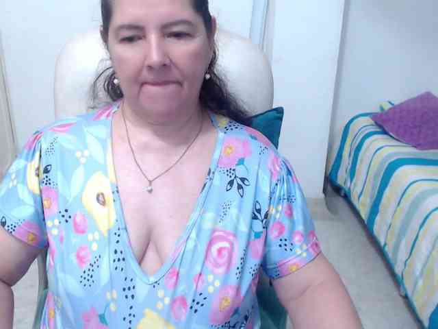 leonela-68 webcam