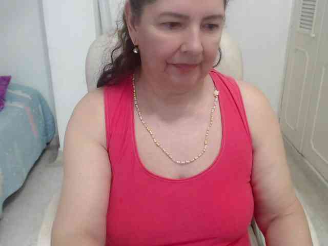 leonela-68 webcam