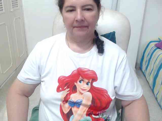 leonela-68