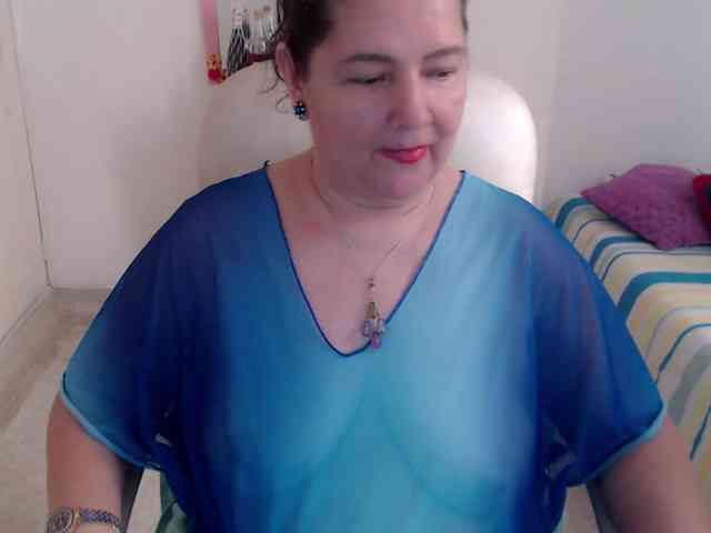 leonela-68 webcam