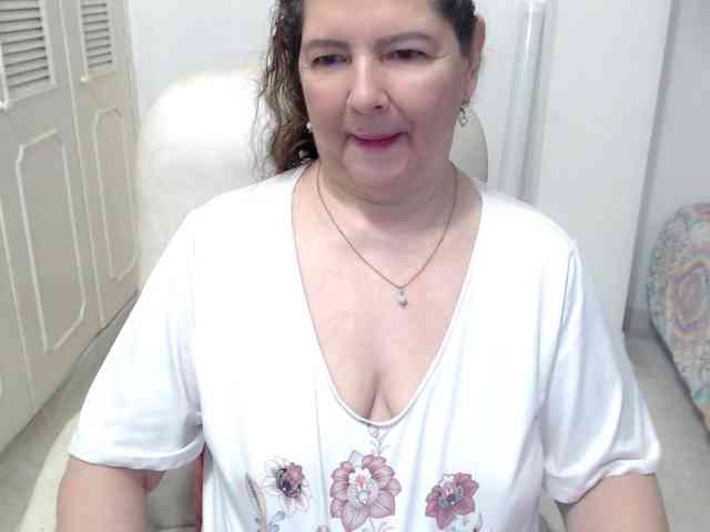 Leonela-68