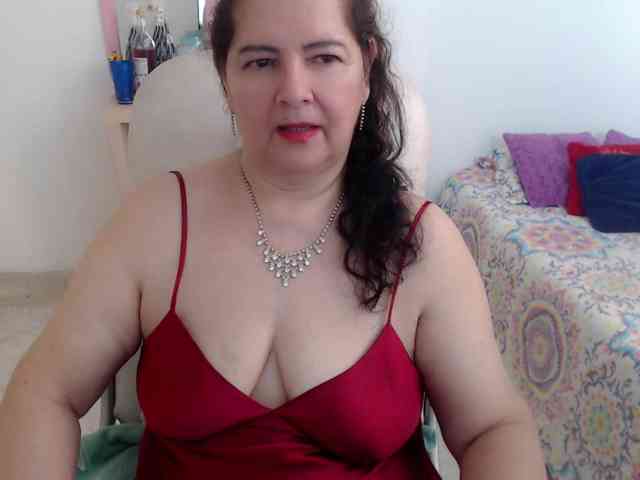 leonela-68 webcam