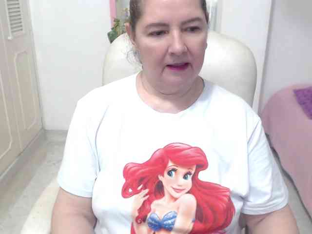 leonela-68 leonela-68