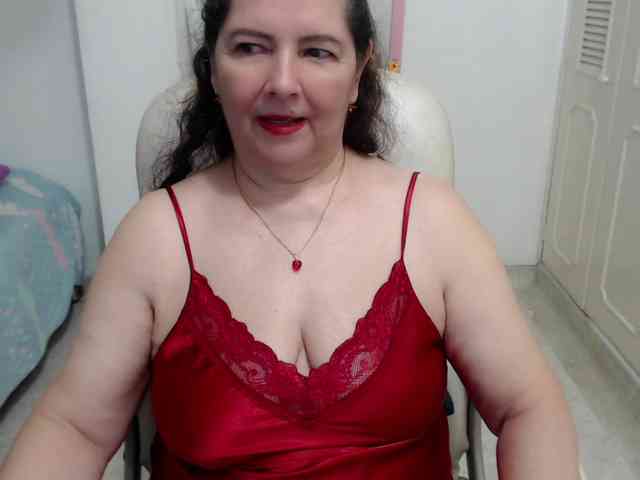 leonela-68 webcam