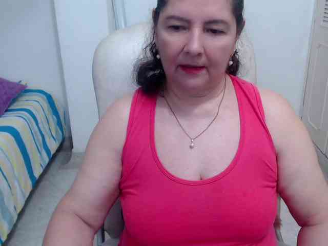 leonela-68 webcam