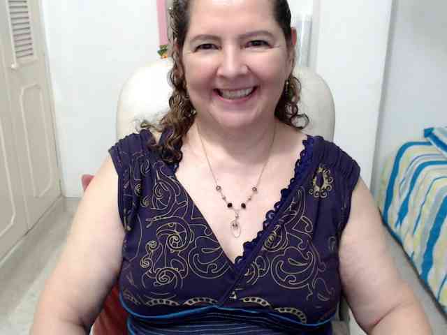 leonela-68 webcam