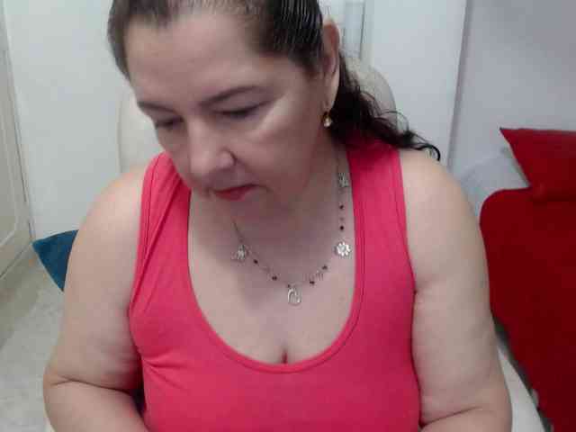 leonela-68 webcam