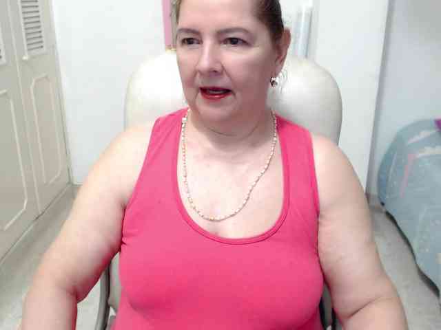 leonela-68 webcam