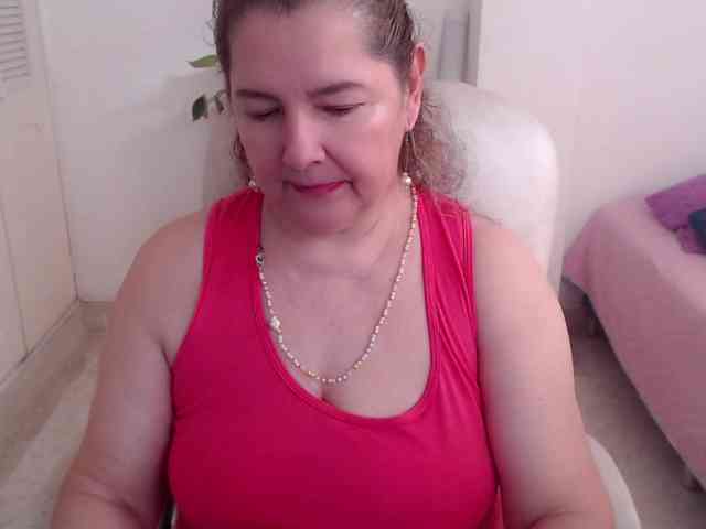 leonela-68 webcam