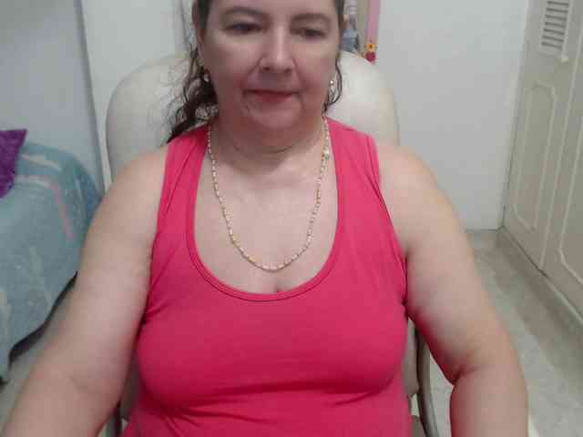 leonela-68 webcam