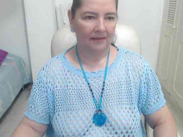 leonela-68 webcam
