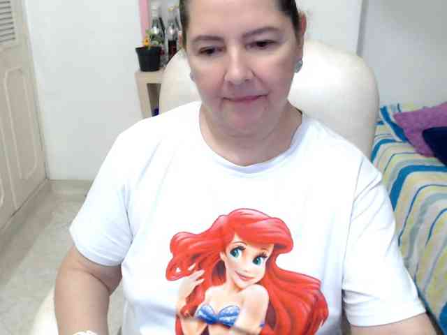 leonela-68
