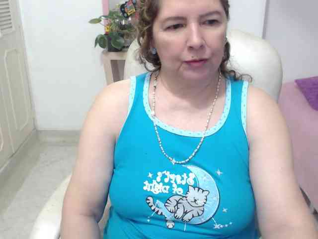 leonela-68 webcam