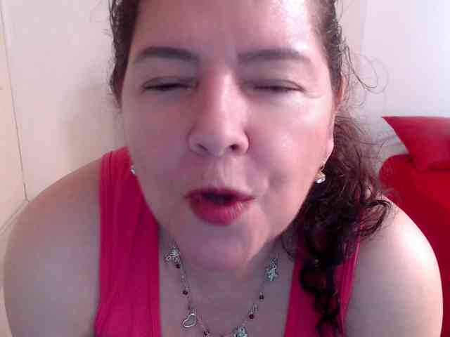 leonela-68 webcam