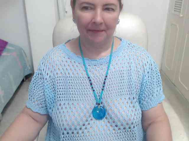 leonela-68 webcam