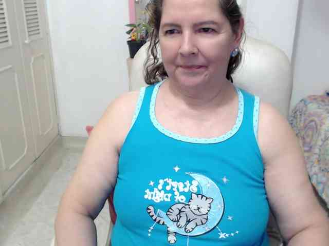 leonela-68 webcam