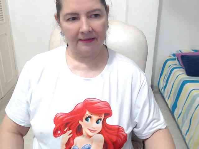 leonela-68