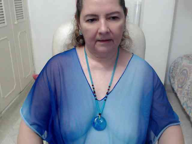 leonela-68 webcam