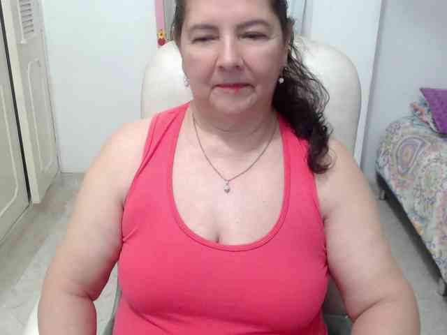 leonela-68