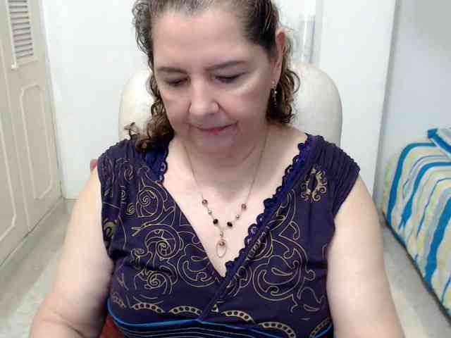 leonela-68 webcam
