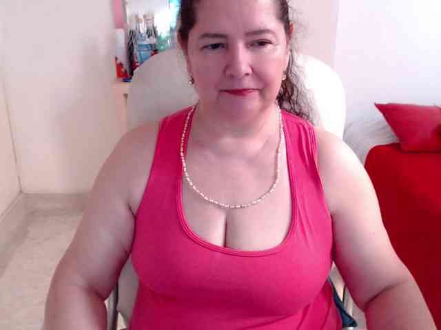 leonela-68 webcam