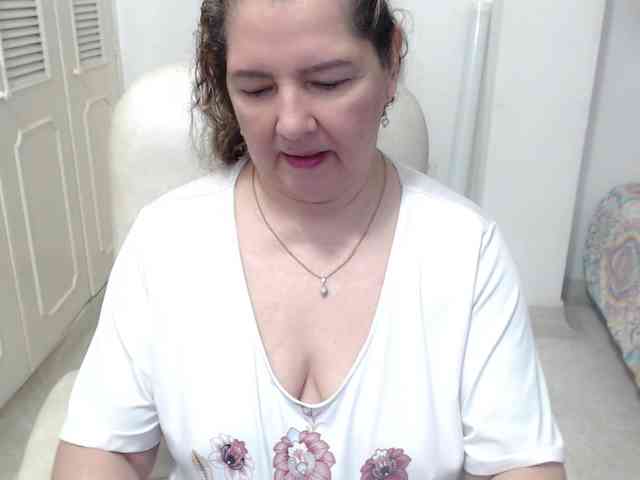 Leonela-68
